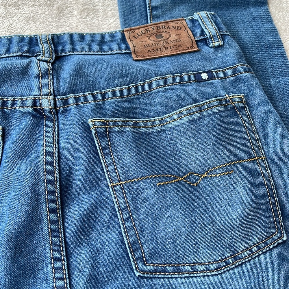 Lucky Brand Cooper Slim Jeans, Size 20 - Picture 4 of 13